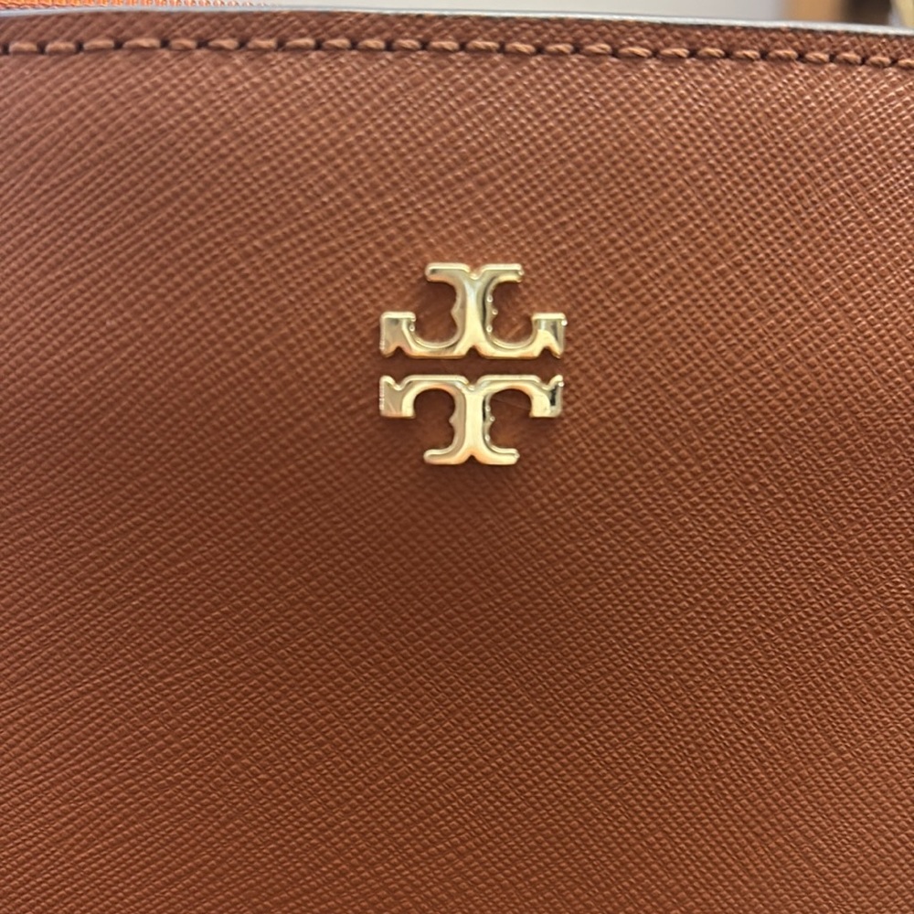 💥💥SOLD💥💥Tory Burch York Buckle Tote Bag - Picture 4 of 16